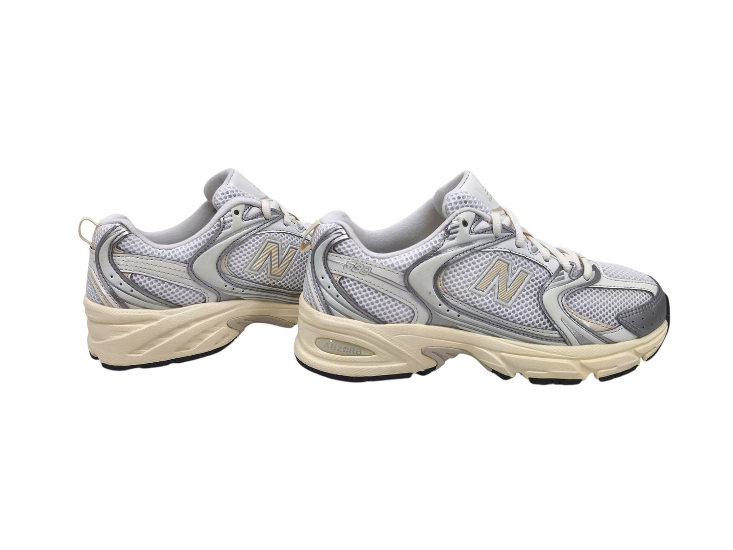 530 Weiß/Silberne Schuhe