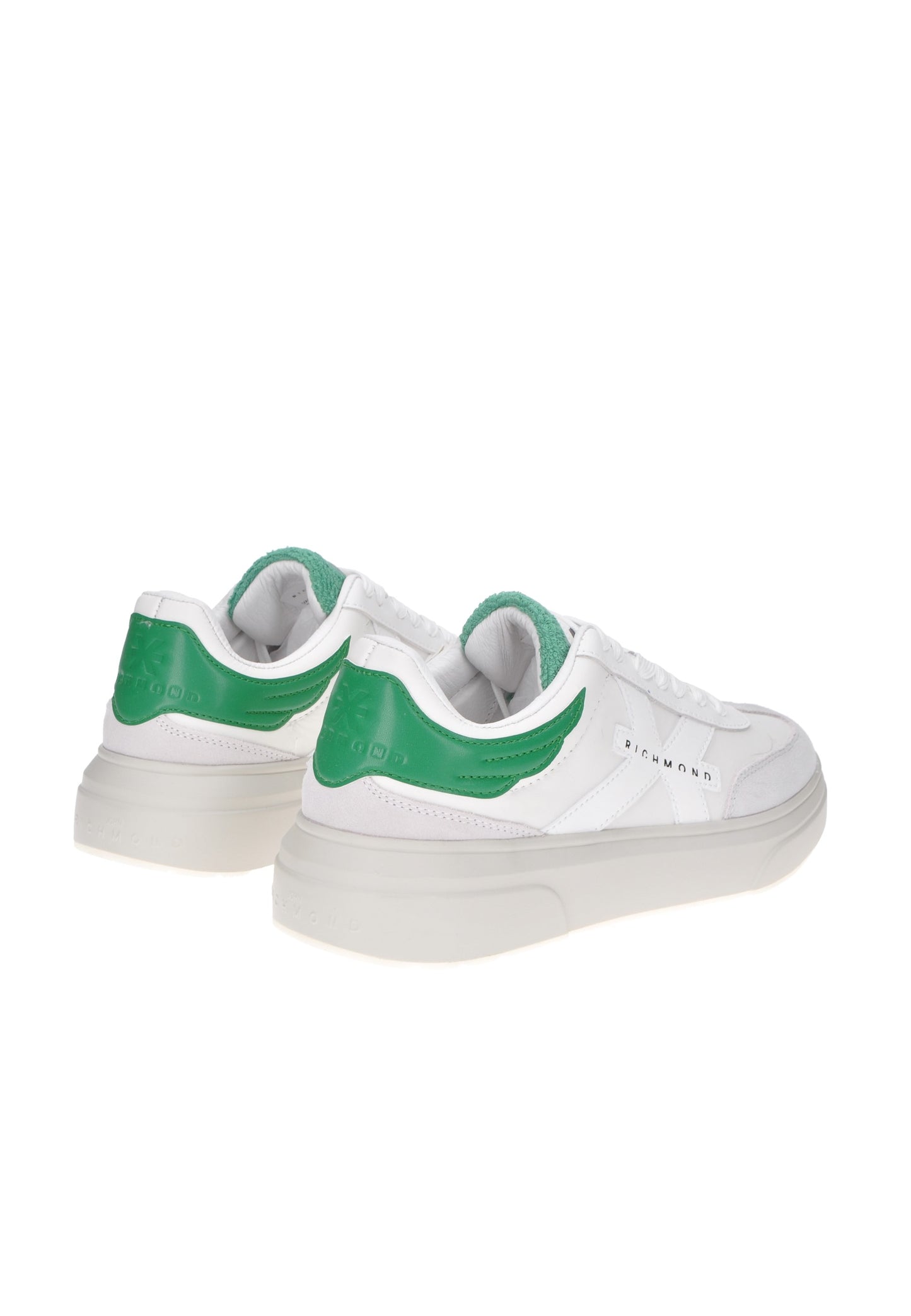 27310/CP sneaker JOHN RICHMOND Oscar white leather with green accents and cushioned insole, 2 cm rubber sole.