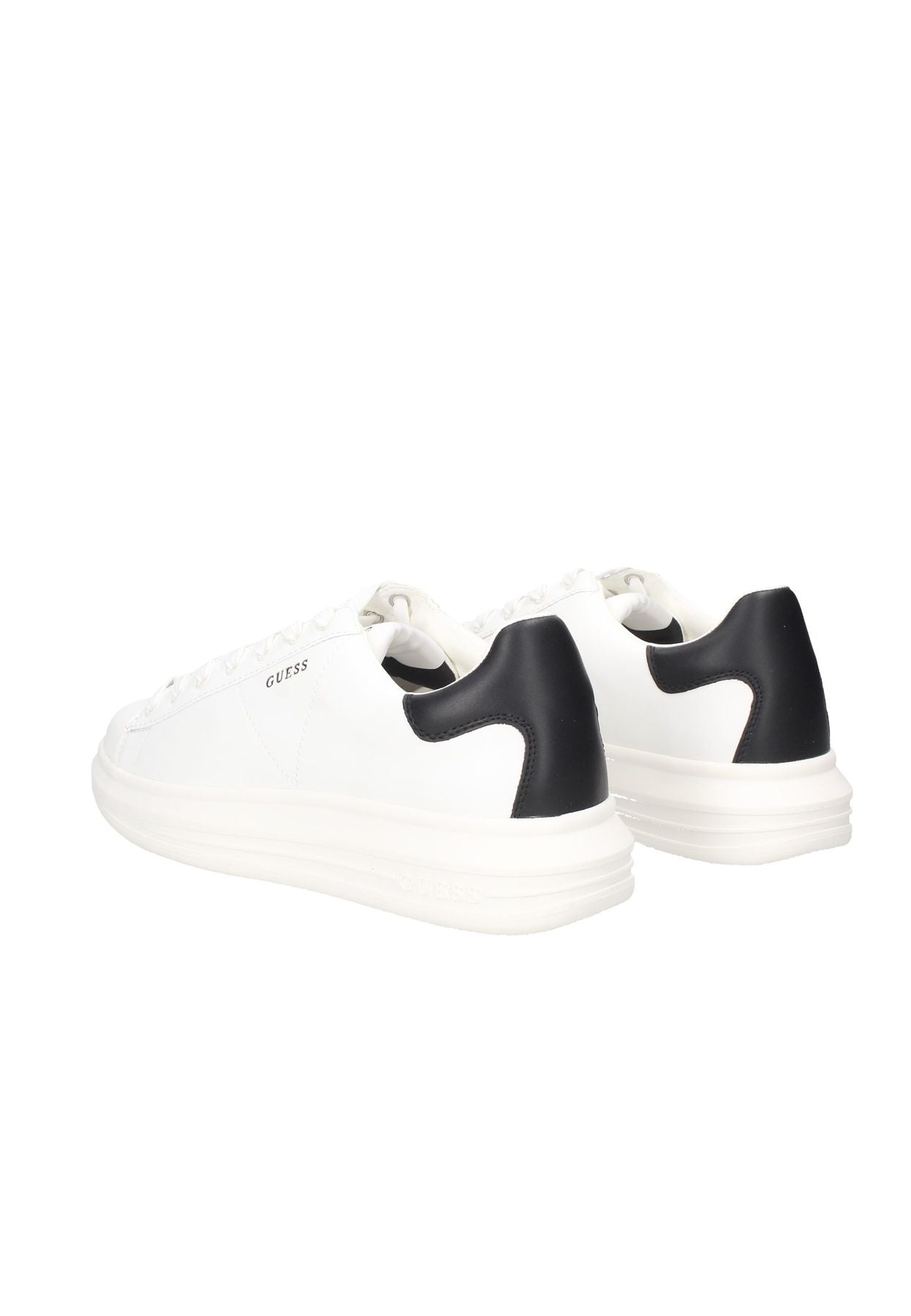 FM8VIBLEL12/25 GUESS sneakers