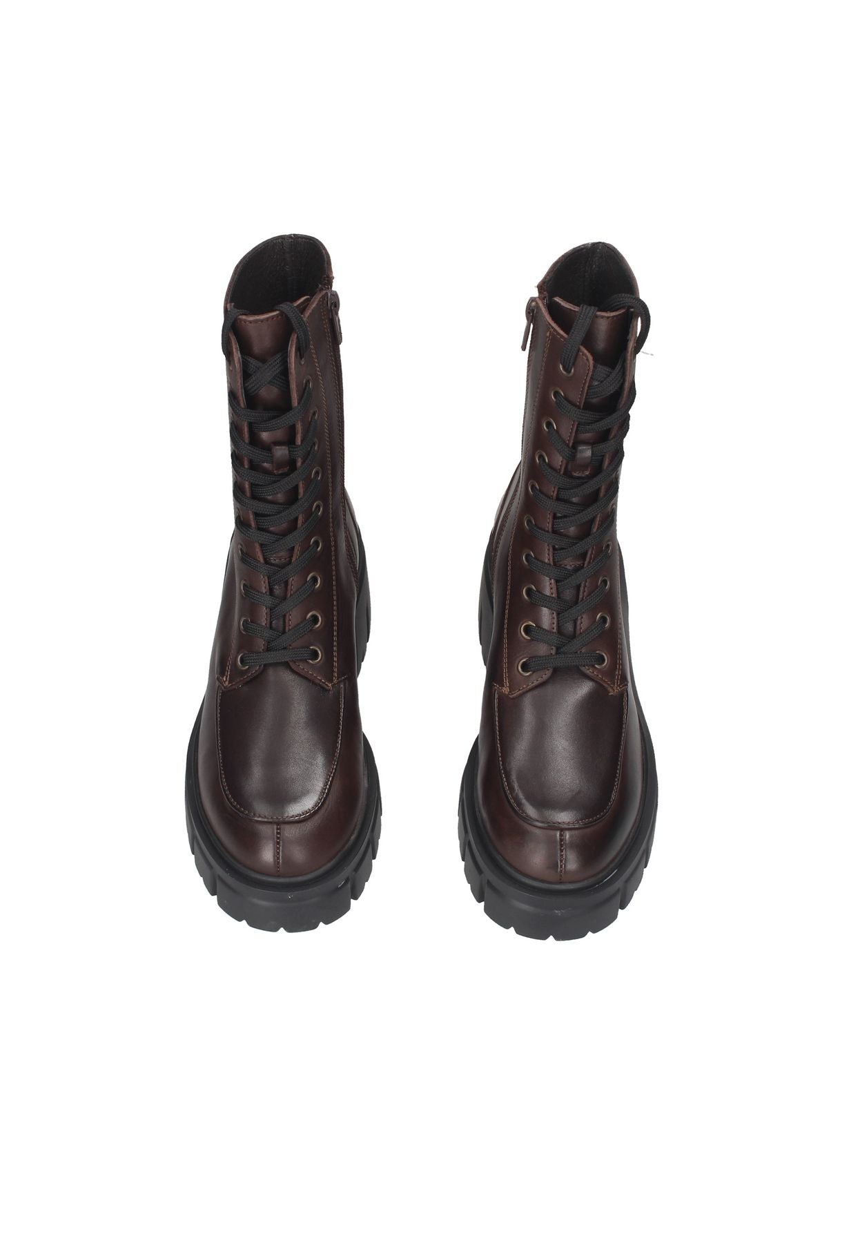 730 Boot TSAKIRIS MALLAS