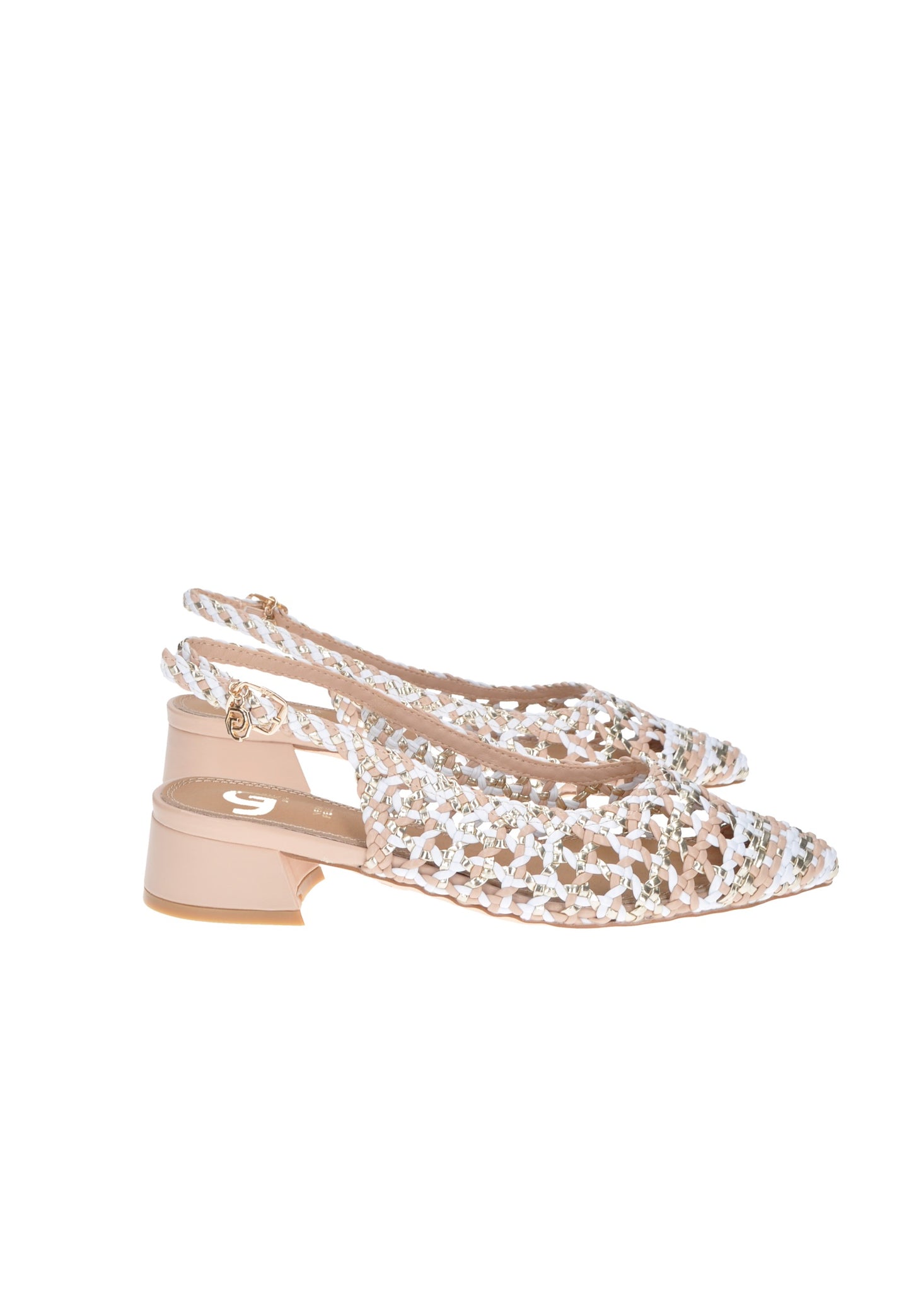 Elegant open-back sandals with a lace design and low heel, perfect for a chic summer look.