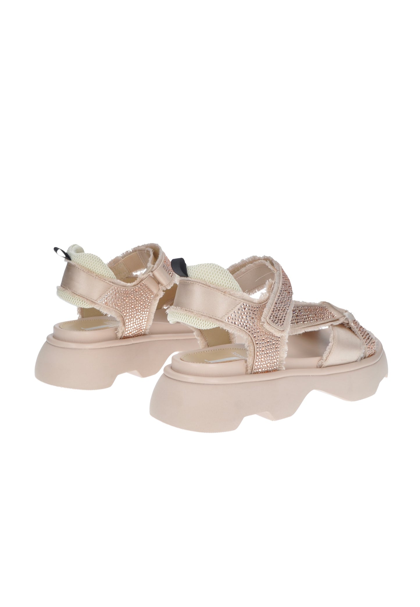TJ522 Sandalo JEANNOT in raso con chiusura velcro e strass, fondo gomma alta 5 cm, design elegante e confortevole.