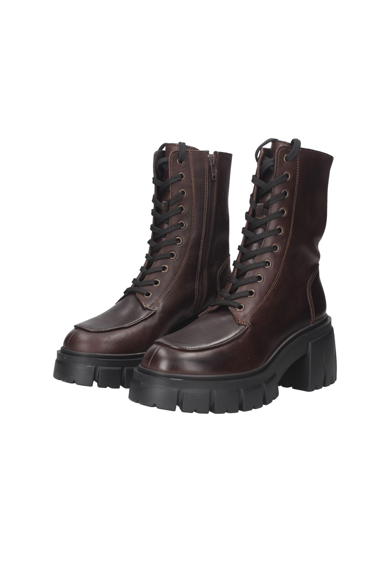730 Boot TSAKIRIS MALLAS