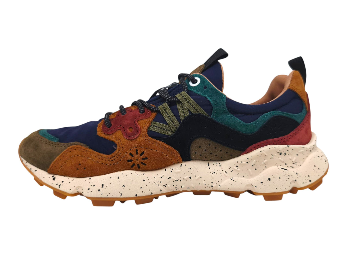 Yamano 3 Schuhe in den Farben Tiefschlamm/Hellbraun/Marineblau