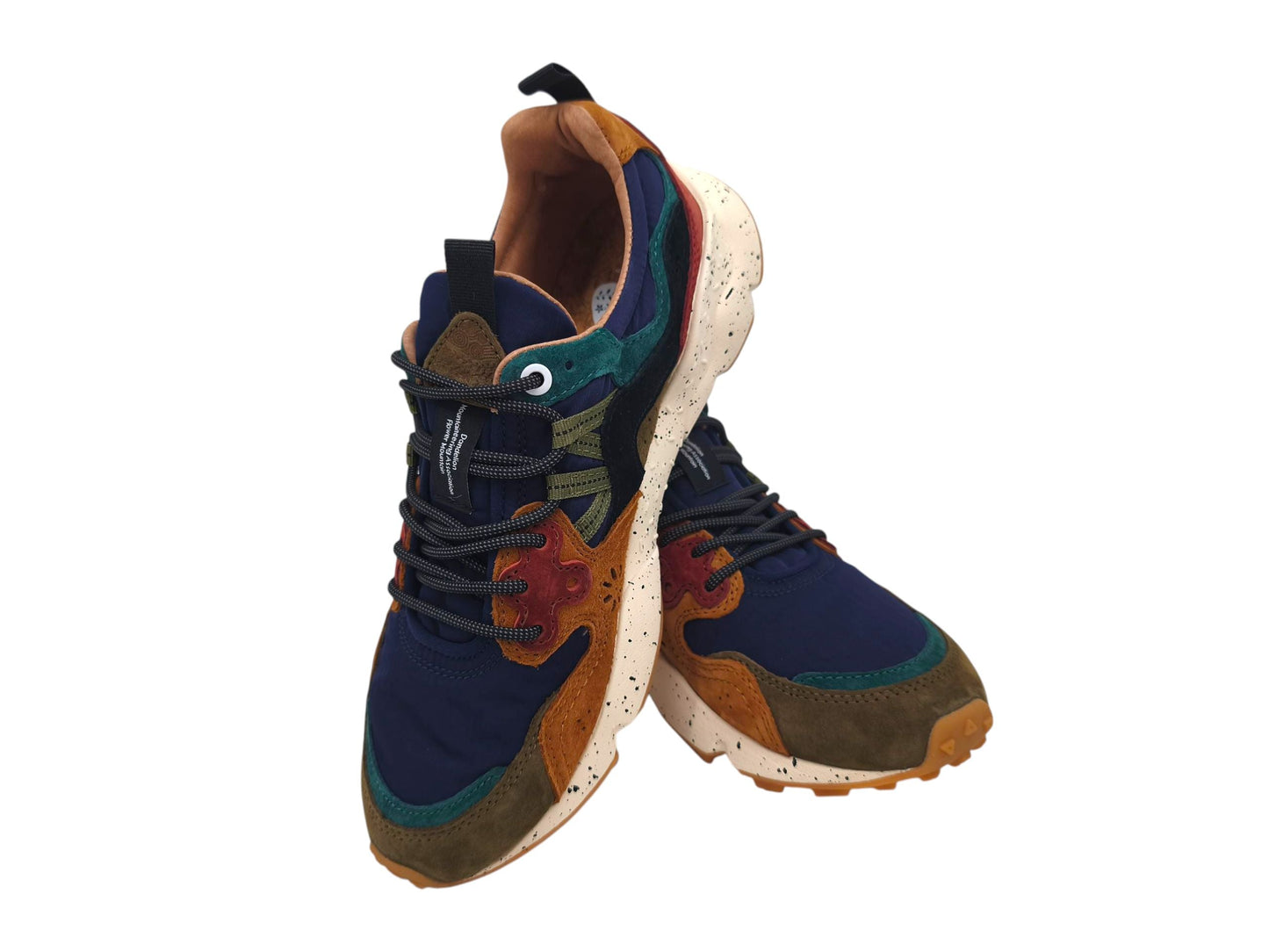 Yamano 3 Schuhe in den Farben Tiefschlamm/Hellbraun/Marineblau