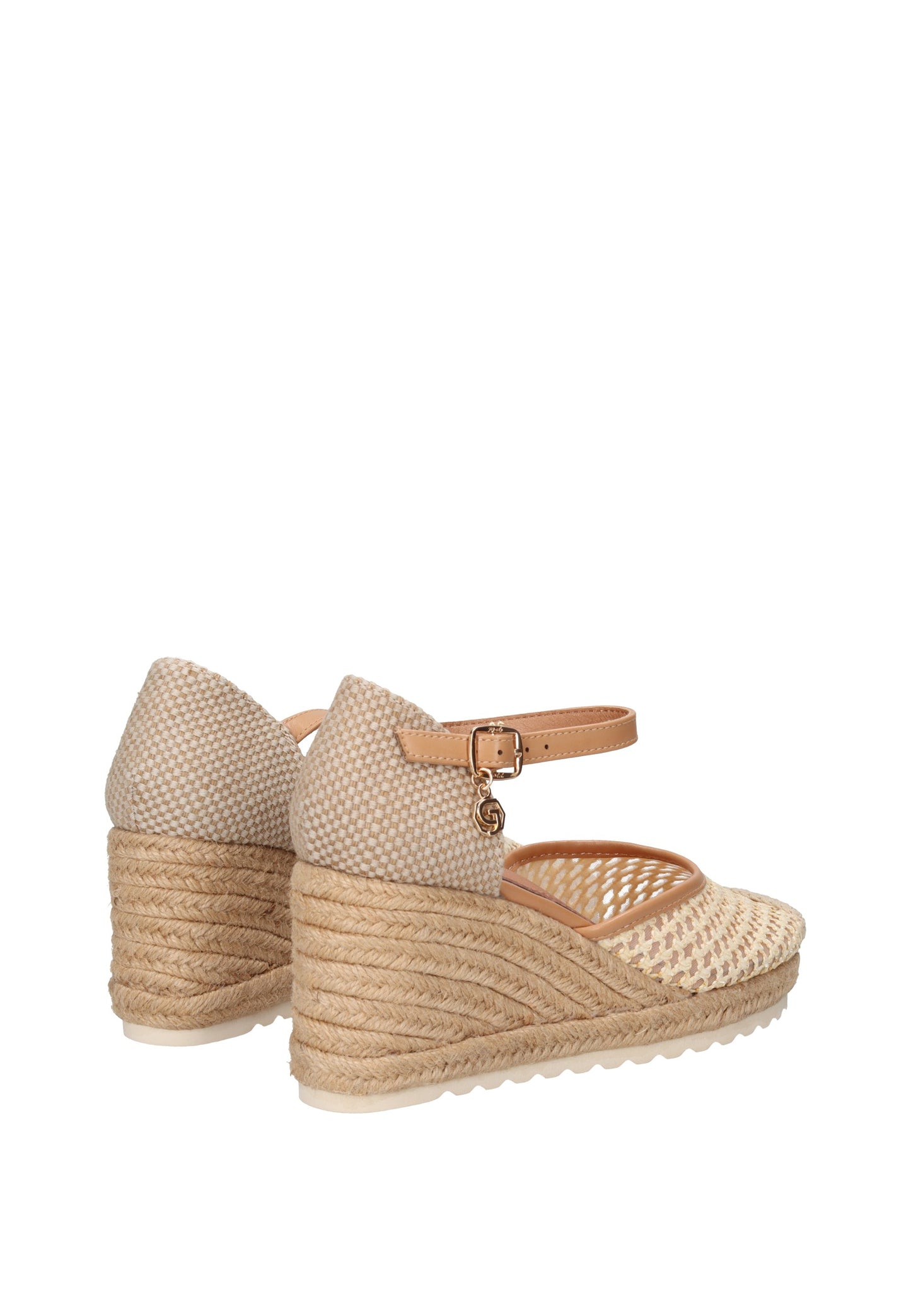 GH112 Espadrillas GOLD&GOLD in beige with ankle strap and high wedge sole, perfect for summer style and comfort.