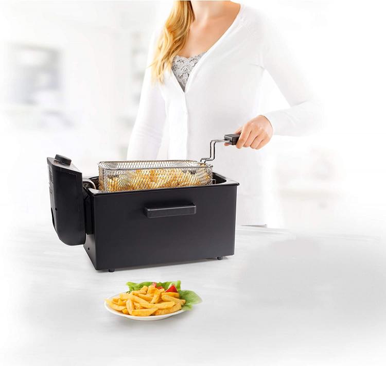 Princess Oil Fryer 3Lt Stainless Steel Black 2000W Removable Container 