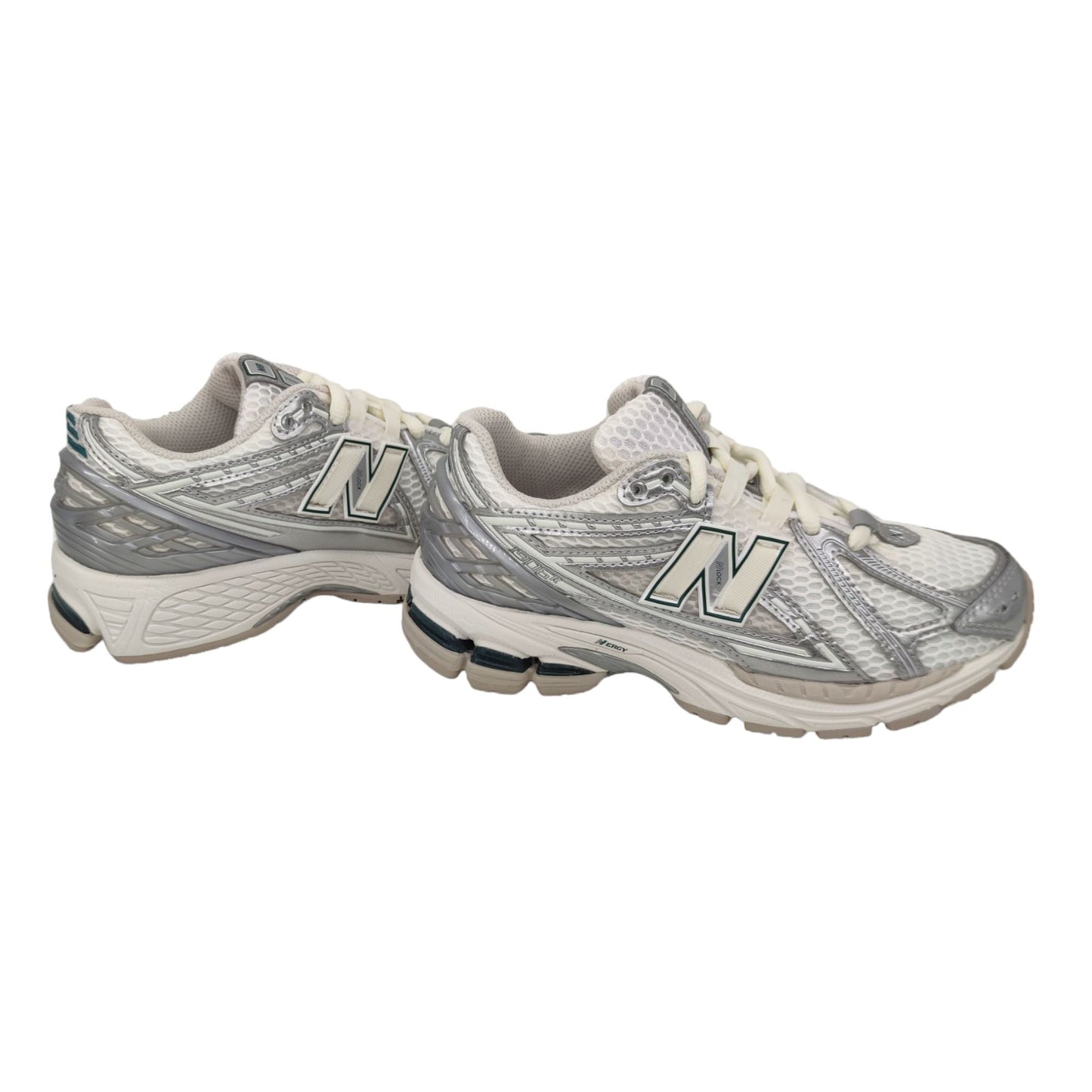 Damenschuhe von 1906, silber/weiß