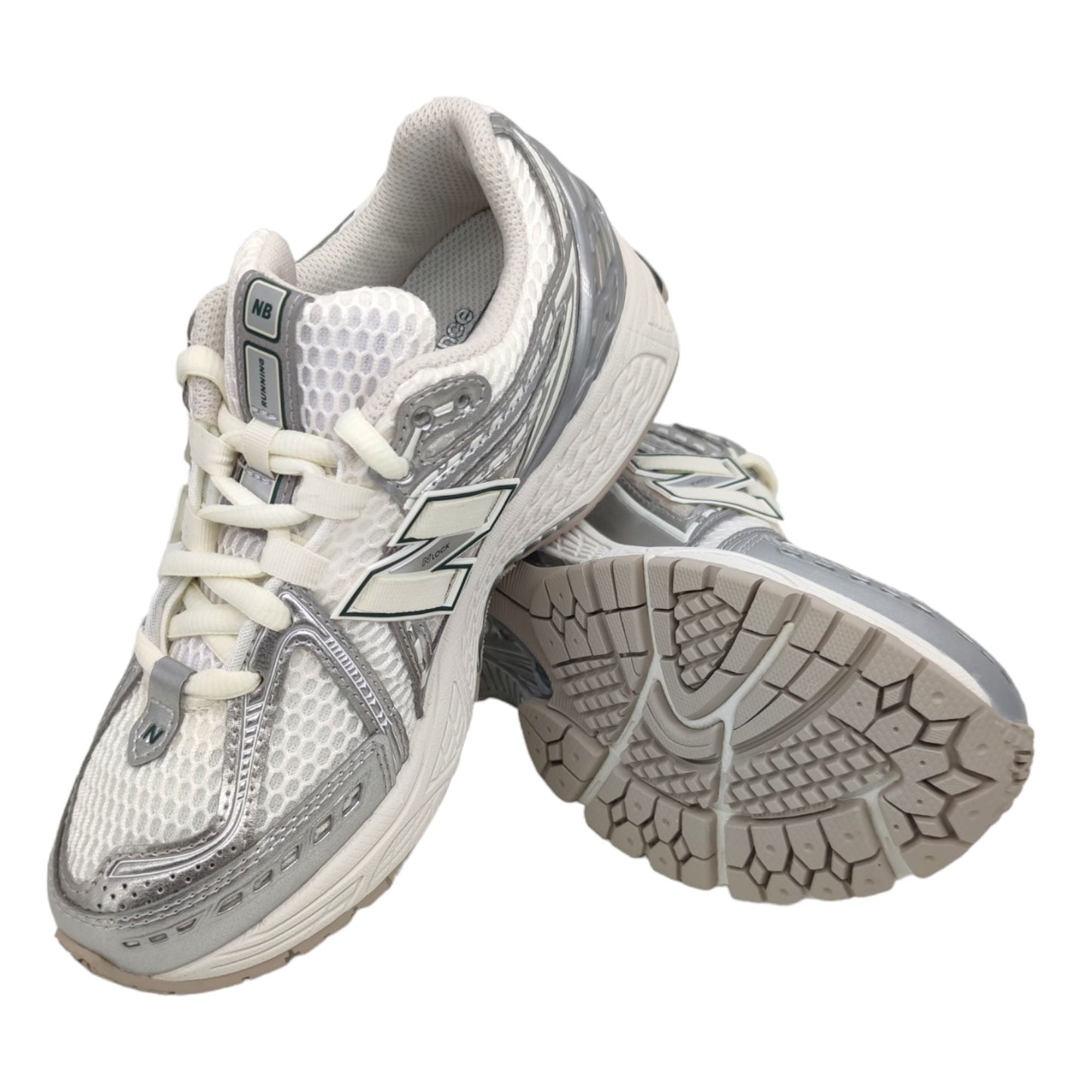 Damenschuhe von 1906, silber/weiß