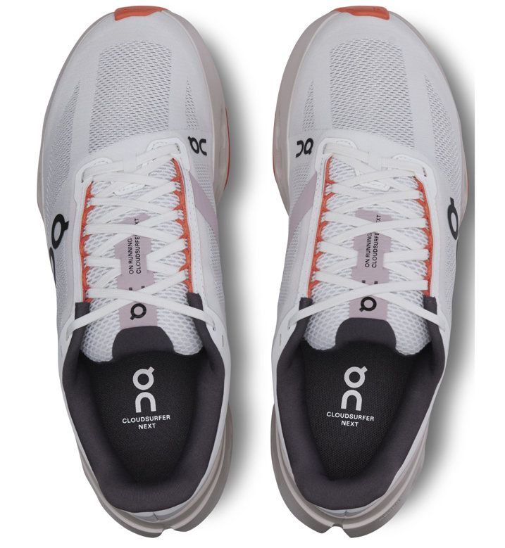Scarpe Cloudsurfer Next Uomo White/Flame viste dall'alto con tomaia in mesh tecnico e intersuola CloudTec.