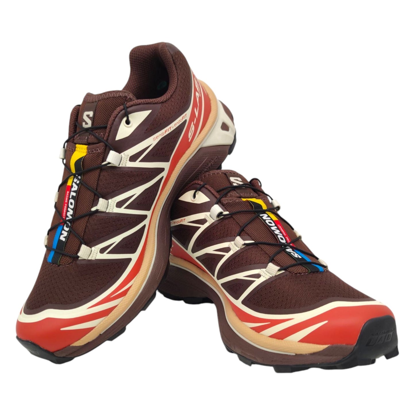 XT-6 Schuhe in den Farben Gerösteter Ton/Gebrannter Ocker/Mandelmilch