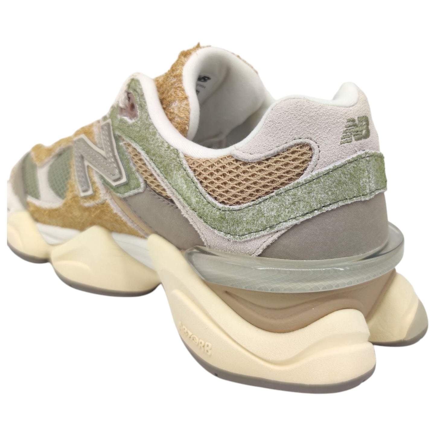 Shoes 9060 Olivine/Beige/Salt Water