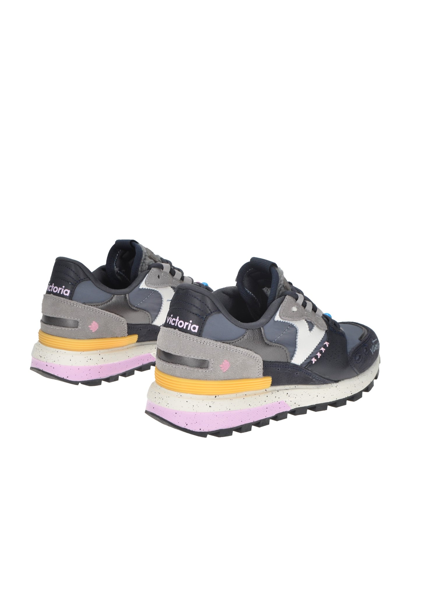 1156109 VICTORIA sneakers