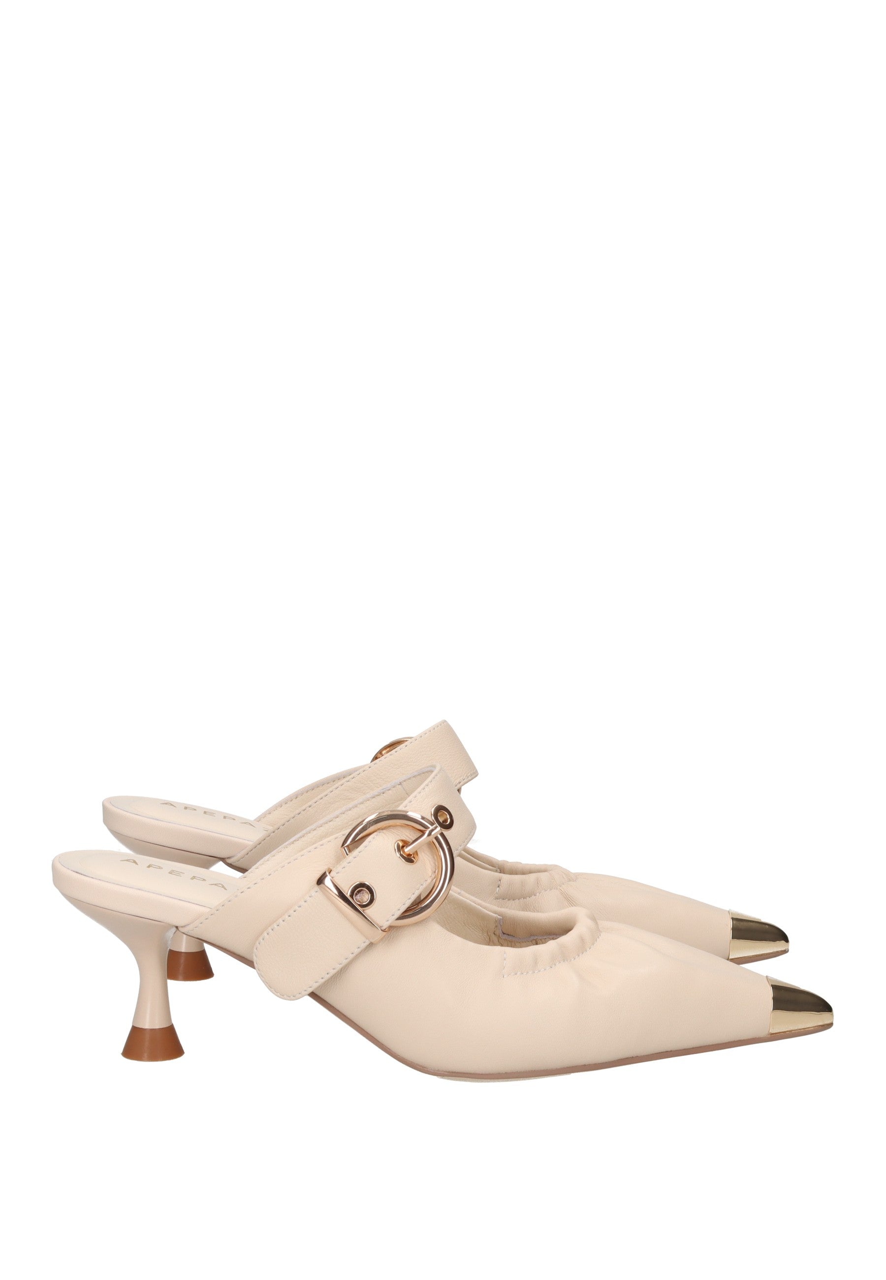 S6GLOW03/LEA Sandalo APEPAZZA in pelle con fibbia, tacco 6 cm, comfort in memory foam.