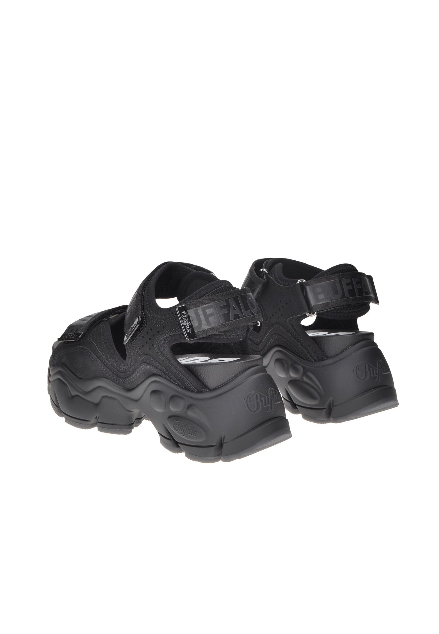 BN1602196 Black BUFFALO sandals with velcro closure and cushioned footbed, designed for comfort and style.
