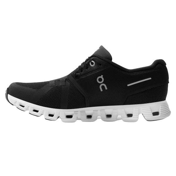 Scarpe Cloud 5 Donna Black/White - On Running in mesh traspirante e design unico per comfort e stile.