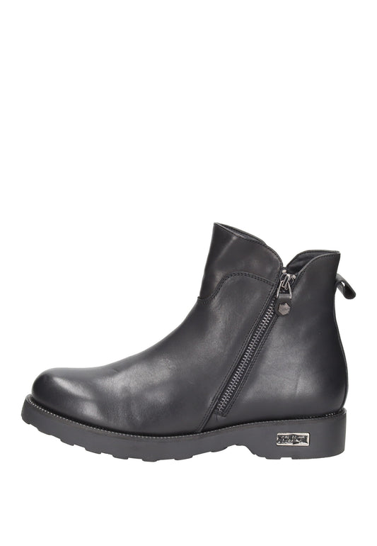 CLE104212 Boot CULT