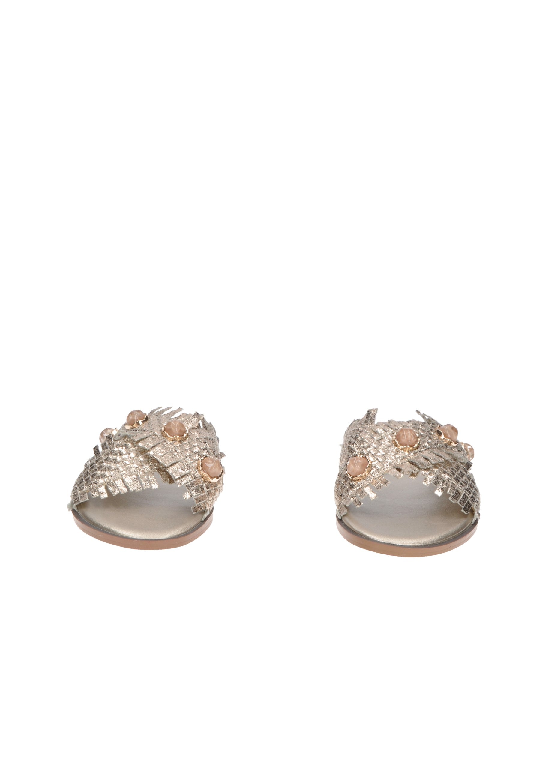Eleganti sandali in ecopelle dorata con dettagli floreali e suola comoda, perfetti per ogni occasione.